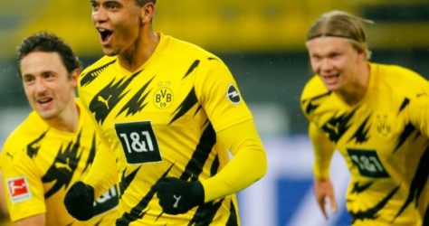 Борусия (Дортмунд) победи с 2:0 Волфсбург bet365