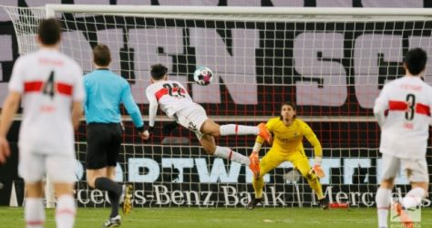 Борусия Мьонхенгладбах и Щутгарт завършиха при резултат 2:2 bet365