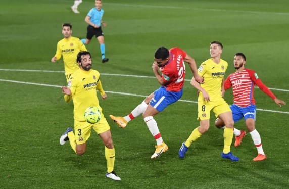 Виляреал и Гранада завършиха при резултат 2:2 bet365