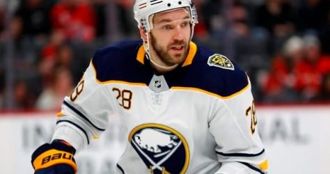 Земгус Гиргенсонс ще пропусне целия сезон в НХЛ bet365