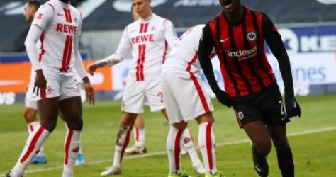 Айнтрахт (Франкфурт) победи с 2:0 Кьолн bet365