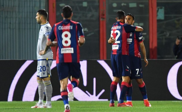 Кротоне победи с 2:1 Верона bet365