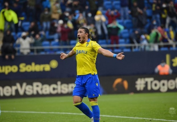 Кадис победи с 1:0 Виляреал bet365